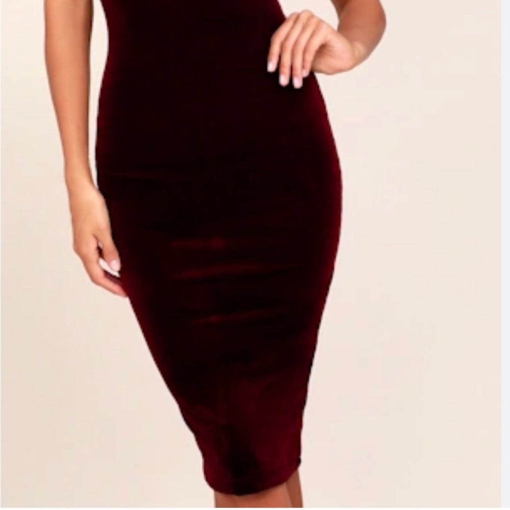 Velvet Midi Dress in Deep Burgundy - Picture 2 of 5